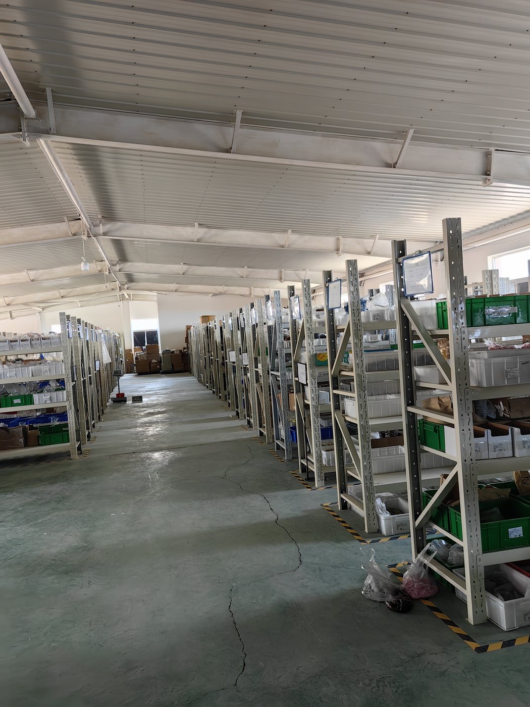 CHEERY fishing tackle factory floor